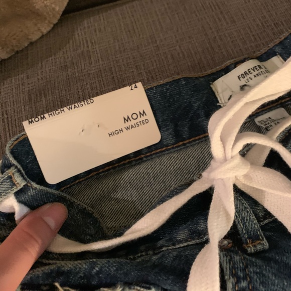 Forever 21 Pants - Forever 21 Mom jeans
